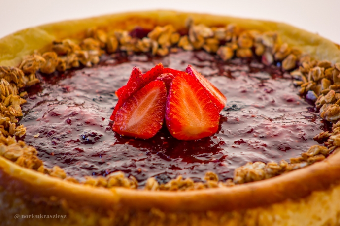 Sült sajttorta dzsemmel - STYLELIFE - Gasztronómia - gasztronómia, sajttorta, 