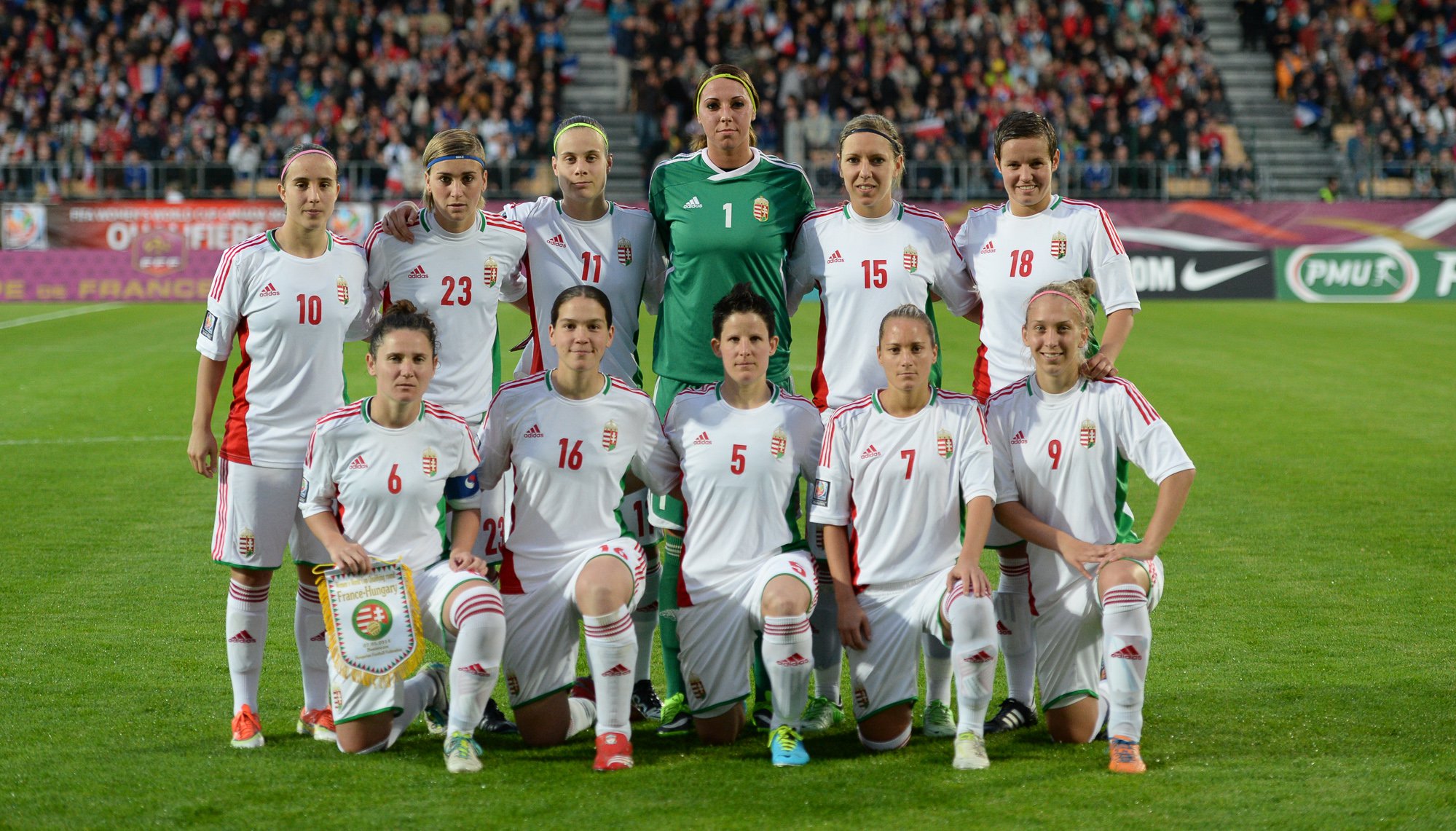 A lányok sem cukorból vannak - Stylekids -  - foci, foci lányoknak, gyermeksport, interjú, labdarúgás, labdarúgás gyermekeknek, papp dóra labdarúgó, 