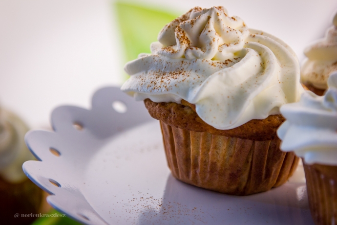 A legfinomabb almás-fahéjas muffin - STYLELIFE - Gasztronómia - almás-fahéjas muffin, gasztronómia, 