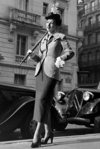 Bocsánatkérés egy régi ügy miatt - KERESD A NŐT  -  - rúzs és tükör, szentesi éva, 