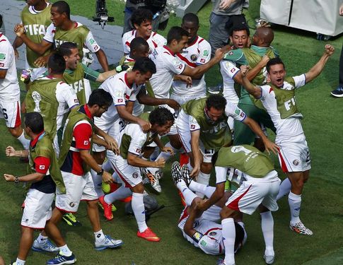 Costa Rica legyőzte Olaszországot - Fesztelen mindennapok -  - costarica, foci, labdarúgás, labdarúgó vb 2014, labdarúgó világbajnokság 2014, olaszország, 