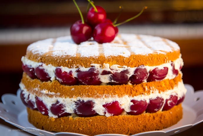 Cseresznyés-tejszínes torta kezdőknek - STYLELIFE - Gasztronómia - cseresznyés torta, gasztronómia, 