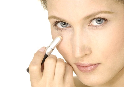 Az álcázás művészete - Smink  -  - alapozó, smink, tipp, 