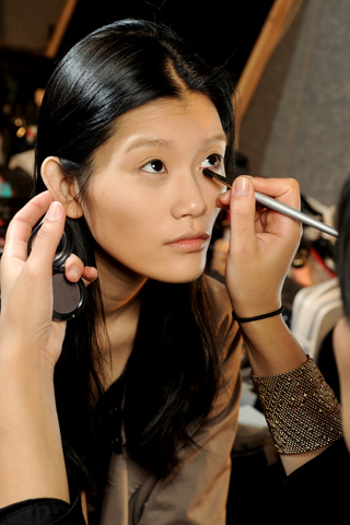 Az álcázás művészete - Smink  -  - alapozó, smink, tipp, 