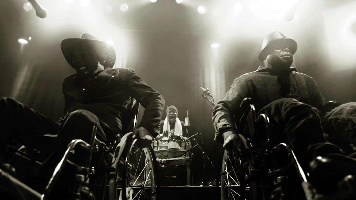 Benda Bilili - zenészekről mindenkinek - Fesztelen mindennapok -  - Benda Bilili, film, zene, 