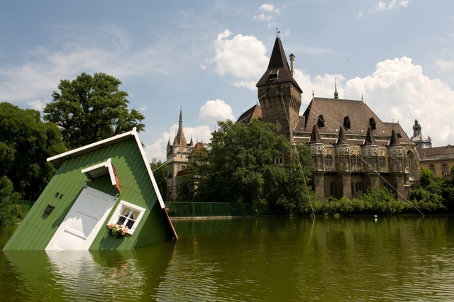 Városligeti tó - vizi szobrokkal - Fesztelen mindennapok -  - érdekességek, kultúra, Városliget, 