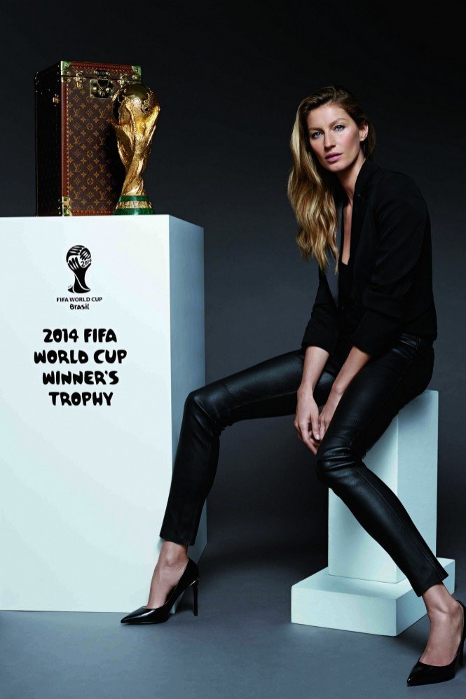 Bündchen Louis Vuittonban lépett a pályára - DIVAT&STÍLUS - Hírek  - divathírek, fifa, gisele bündchen, louis vuitton, 