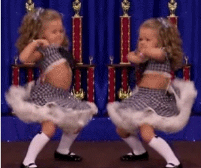 Hétfői gif challenge 09/01 - DIVAT&STÍLUS - Celebrity - celebrity, gif challenge, molnár dorka, the sense, 