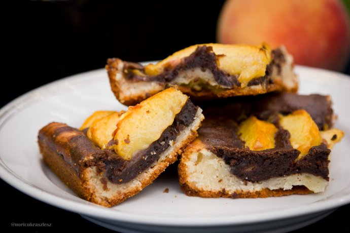 Márványos-barackos lepény - STYLELIFE - Gasztronómia - barackos lepény, gasztronómia, sütemény, 