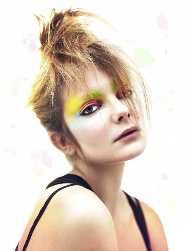 Mihalik Enikő színpompás arca - Hírek  -  - mihalik enikő, vogue, 