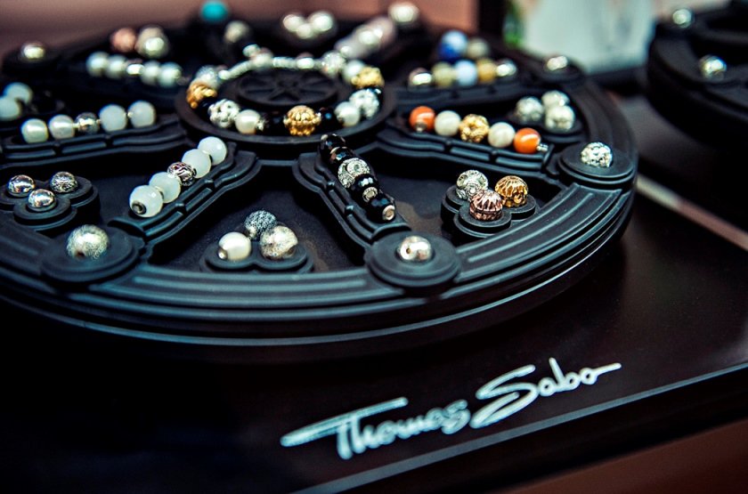 Őszi-téli ékszertrendek - DIVAT&STÍLUS -  - michael kors, mom park, 