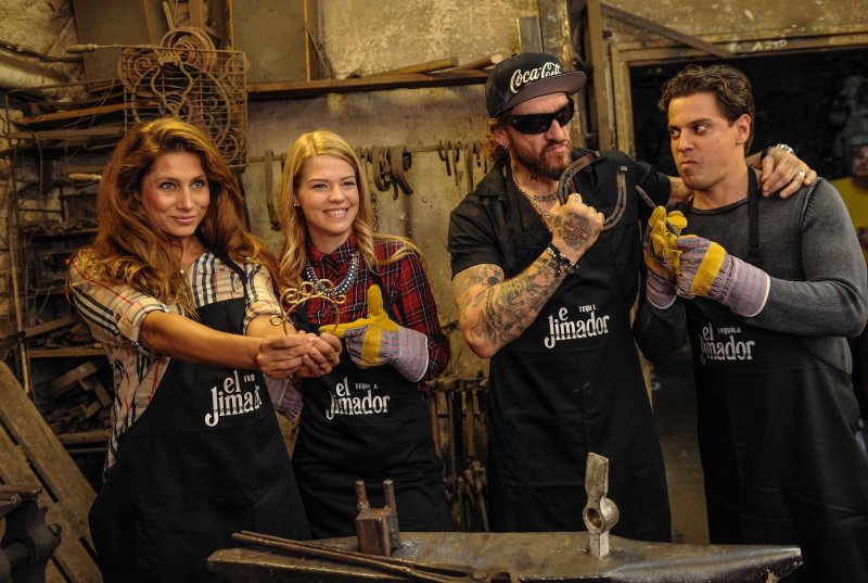 Ganxsta Zolee-ék a tűzzel játszottak -  -  - ganxsta zolee, horváth éva, 