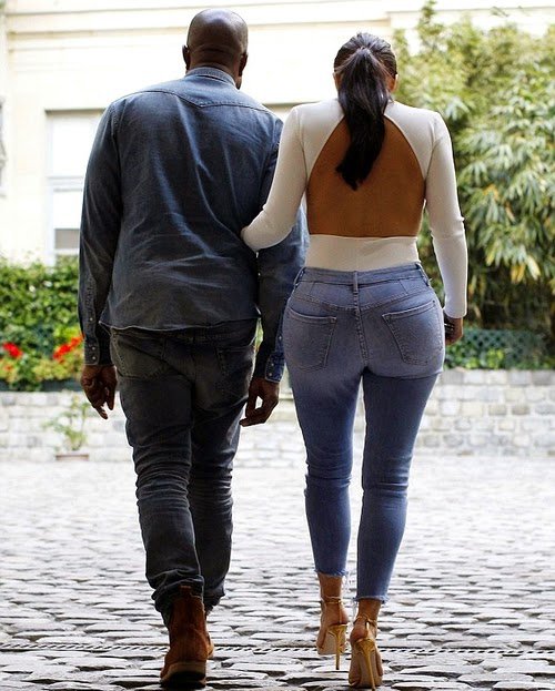 Kim Kardashian fenékevolúciója - DIVAT&STÍLUS - Celebrity - celebrity, divat, kim kardashian, 