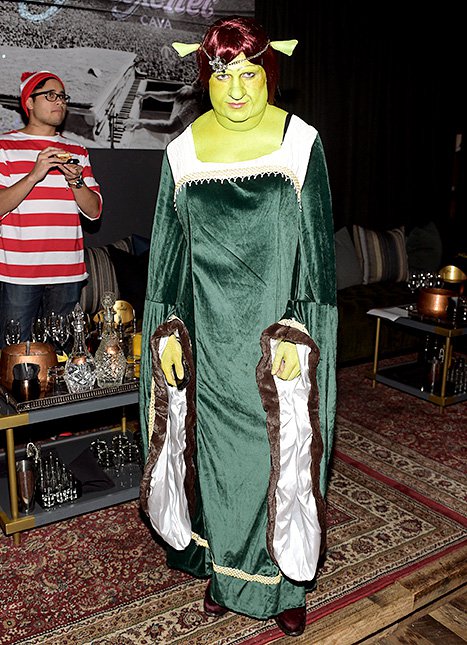 Hétfői gif challenge 11/03 - Halloween edition - DIVAT&STÍLUS - Celebrity - celebrity, gif challenge, molnár dorka, the sense, 