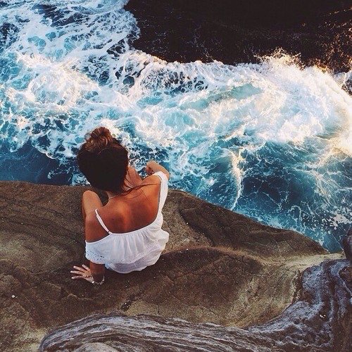 Miről hazudsz az interneten? - DIVAT&STÍLUS - Fesztelen mindennapok - barátok, hazugságok, internet, képek, önigazolás, posztok, retusált élet, szerelem, valóság, 