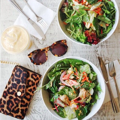 Miről hazudsz az interneten? - DIVAT&STÍLUS - Fesztelen mindennapok - barátok, hazugságok, internet, képek, önigazolás, posztok, retusált élet, szerelem, valóság, 