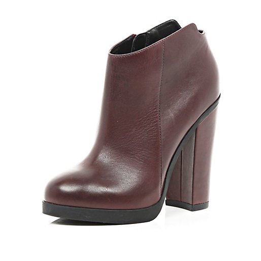 Bazár: Leértékelt cipőcsodák - DIVAT&STÍLUS - Stílusiskola - molnár dorka, the sense, 