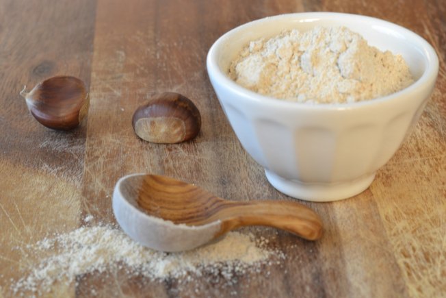 Gluténmentes ünnepi sütemények - STYLELIFE - Gasztronómia - Glutén- és tejmentes csokis piskótatekercs, Gluténmentes gesztenyés csillag, gluténmentes karácsony, gluténmentes sütemény, karácsonyi sütemények, 