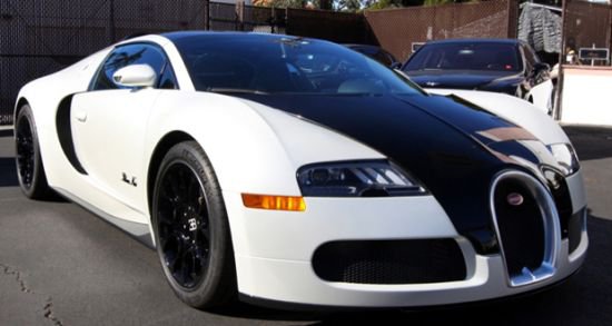 Shanghaji Autó kiállítás - bemutatkozott az új Bugatti -  -  - Bugatti, Shanghaji, veyron, 