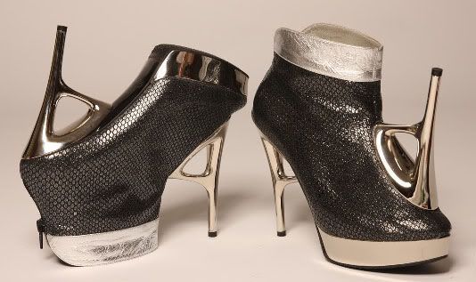 A világ legbizarrabb cipői - DIVAT&STÍLUS - Stílusiskola - molnár dorka, the sense, 