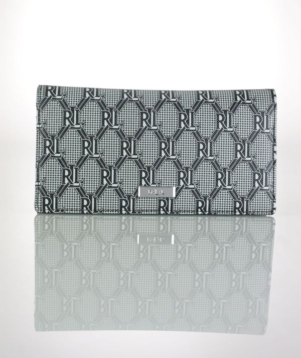 Bazár: Nevetségesen olcsó designer darabok - DIVAT&STÍLUS - Stílusiskola - bazár, bizsu, molnár dorka, the sense, 