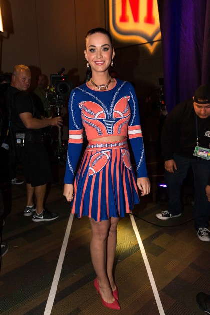 Hétfői gif challenge - 02/09 - DIVAT&STÍLUS - Celebrity - gif challenge, molnár dorka, 