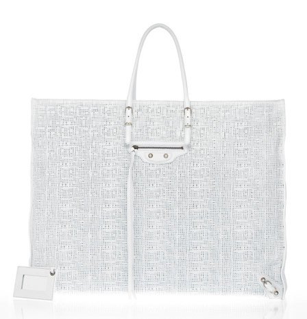 Táska? Balenciaga! - Hírek  -  - balenciaga, táska, 