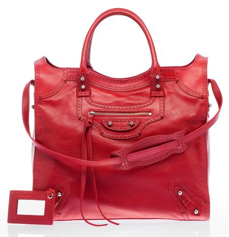 Táska? Balenciaga! - Hírek  -  - balenciaga, táska, 