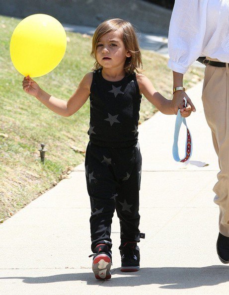 Apró stílusdiktátorok - gyerekek hihetetlen gardróbokkal - DIVAT&STÍLUS - Fesztelen mindennapok - divat, gyerekdivat, stílus, sztárbébik, 