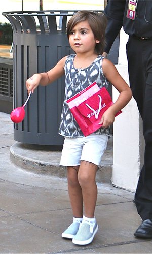 Apró stílusdiktátorok - gyerekek hihetetlen gardróbokkal - DIVAT&STÍLUS - Fesztelen mindennapok - divat, gyerekdivat, stílus, sztárbébik, 