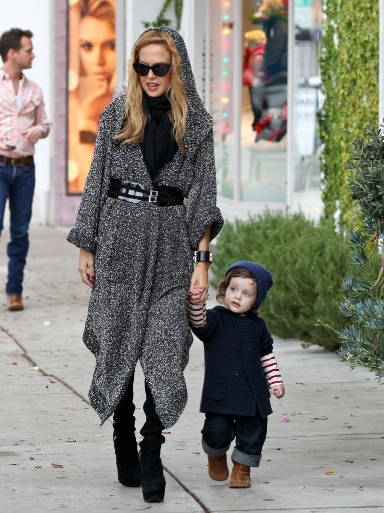 Apró stílusdiktátorok - gyerekek hihetetlen gardróbokkal - DIVAT&STÍLUS - Fesztelen mindennapok - divat, gyerekdivat, stílus, sztárbébik, 