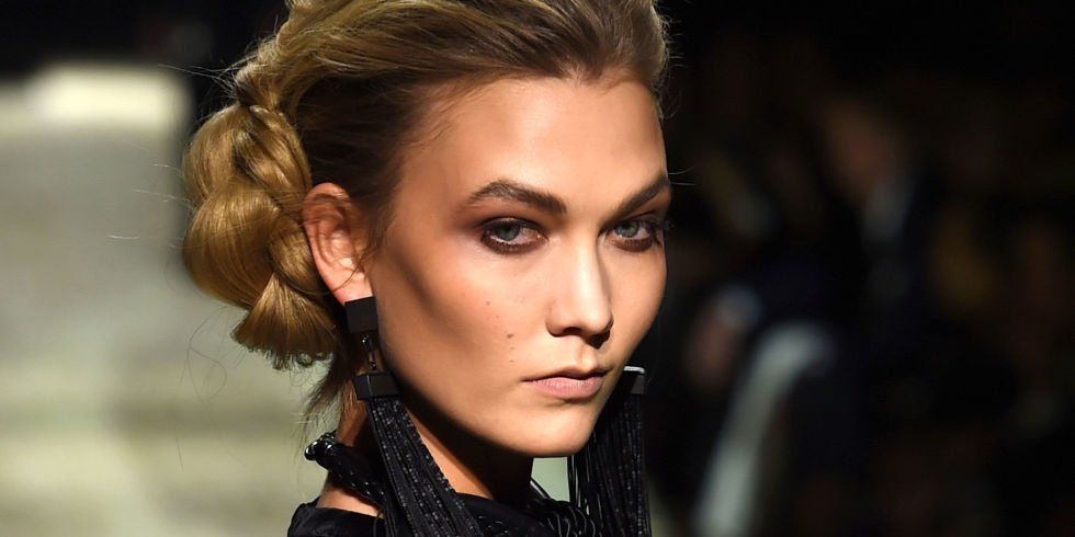 Trend 2015 - A kifutóról a hétköznapokba - DIVAT&STÍLUS - Stílusiskola - divat, divathét, nyár, stílus, tavasz, trend, 