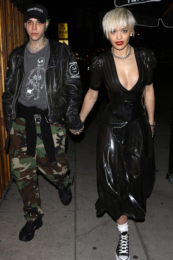 Hétfői gif challenge 03/09 - DIVAT&STÍLUS - Celebrity - divat, gif challenge, hétfő, stílus, sztárok, 