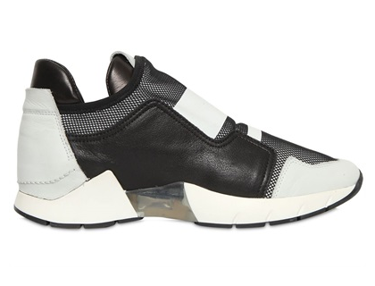 Bazár: Egyedi tornacipők tavaszra - DIVAT&STÍLUS - Stílusiskola - bazár, divat, stílus, tornacipő, 