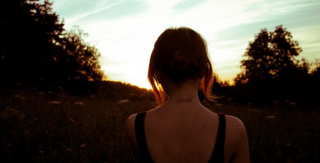 Ismerd meg önmagad! - KERESD A NŐT  - Lélekhangok - egyedüllét, lélekhangok, önbizalom, önismeret, 