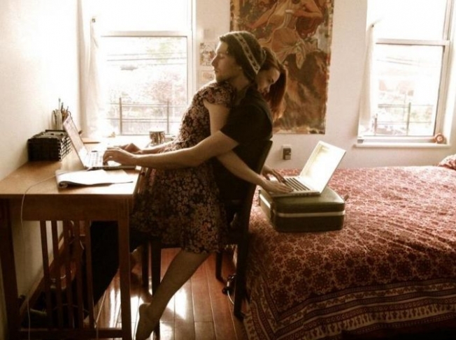 Hogyan változtatta meg a 21. század a kapcsolatokat? - KERESD A NŐT  - Lélekhangok - 21. század, ismerkedés, nehézségek, párkapcsolat, szerelem, 