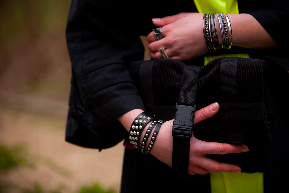 Koktéltáska csatokkal? Igen, a Lilla Sellei Bags-től! - Hírek  - Stílusiskola - lilla sellei bags táska, 