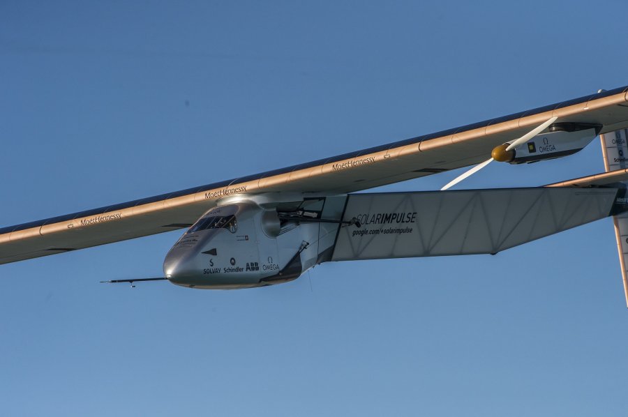 Napenergiával a világ körül – legnagyobb kihívása előtt a Solar Impulse 2 -  -  - moet, solar, 