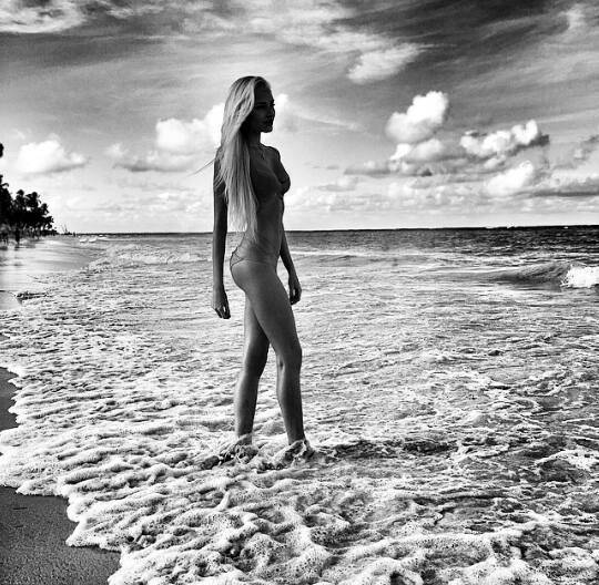 Tudok egy munkát. Lehetsz kurva! - Lélekhangok -  - élet, kapcsolatok, lélekhangok, luxusprostik, világ, 