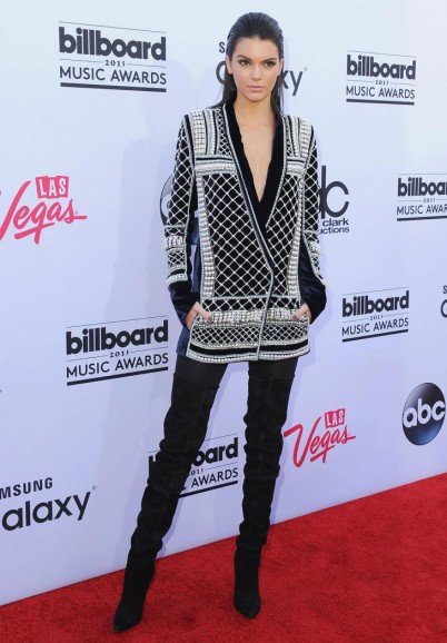 Celebszemle a Billboard díjátadóról - DIVAT&STÍLUS - Celebrity - billboard, celebek, divat, stílus, szettek, 