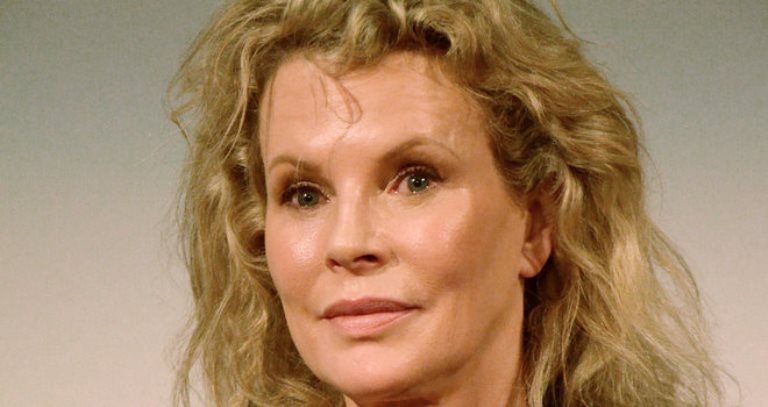 A legnagyobb hollywood-i botoxkatasztrófák - DIVAT&STÍLUS - Celebrity - botox, divat, divathóbort, kim basinger, meg ryan, plasztika, renée zellweger, uma thurman, 