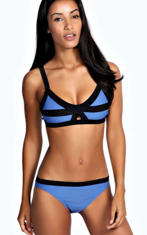 Bazár: 50 bikini minden alakra - DIVAT&STÍLUS - Stílusiskola - 