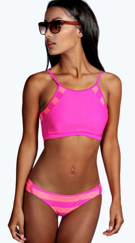 Bazár: 50 bikini minden alakra - DIVAT&STÍLUS - Stílusiskola - 