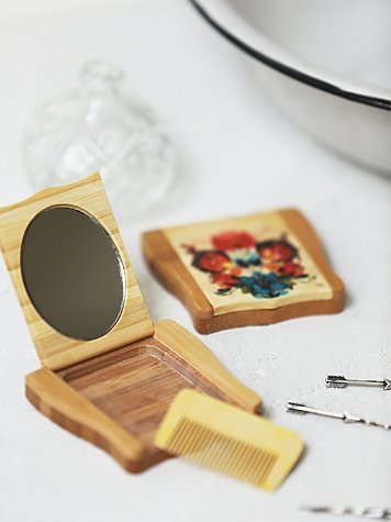 Bazár: 50 stílusos sminktükör - DIVAT&STÍLUS - Stílusiskola - bazár, smink, tükör, 