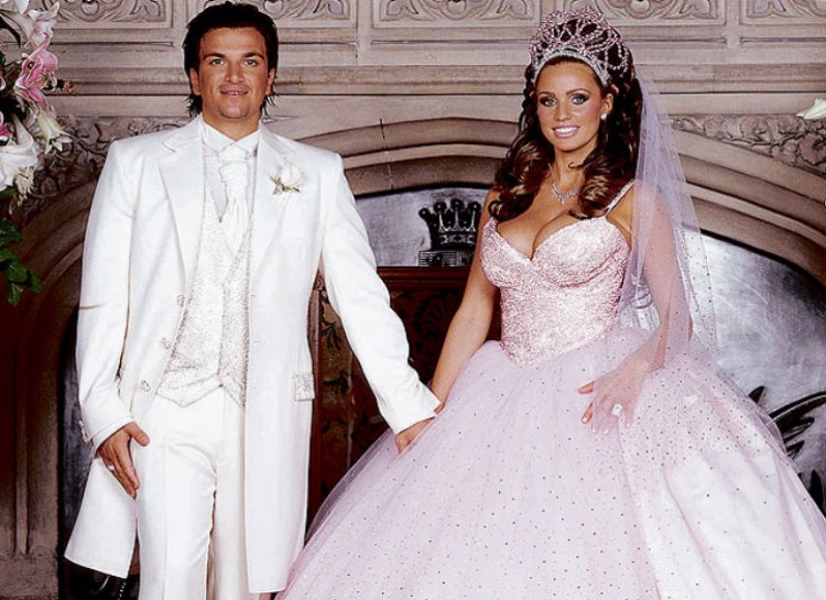 A legborzasztóbb celeb-esküvői ruhák - Celebrity -  - celebrity, esküvő, menyasszony, 