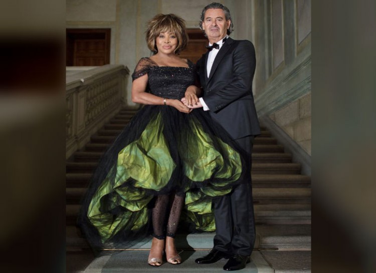 A legborzasztóbb celeb-esküvői ruhák - Celebrity -  - 