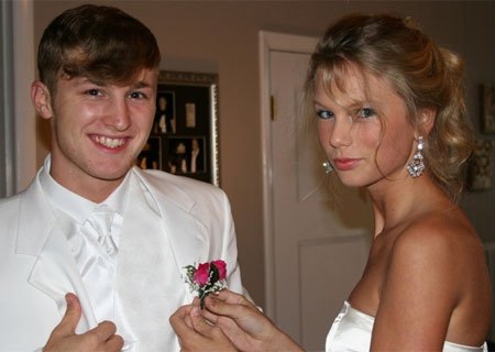 20 szalagavatós fotó a legnagyobb celebekről - Celebrity -  - celebrity, hírek, pletykák, szalagavató, sztárok, 