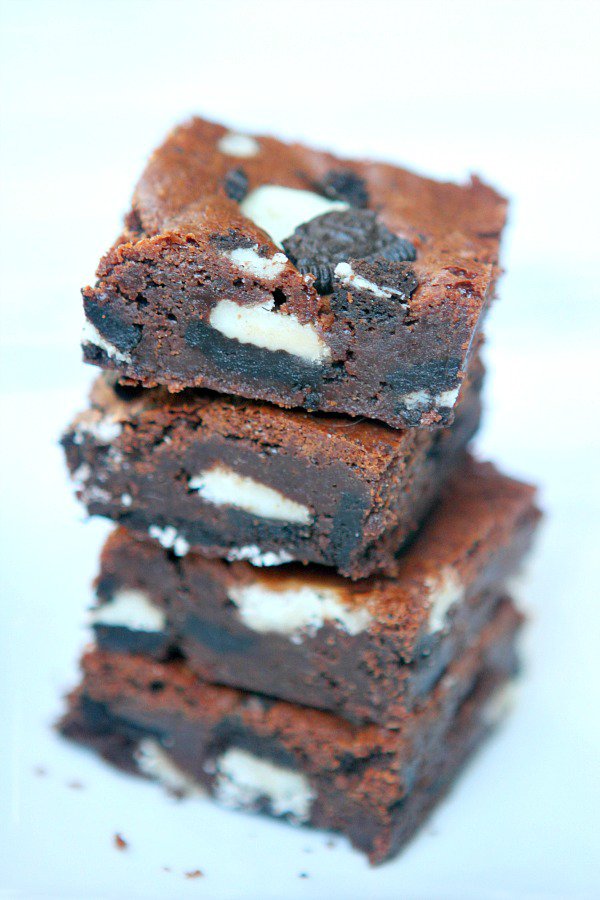 Üdv a Brownie mennyországban! Íme, az Oreos recept! - STYLELIFE - Gasztronómia - édesség, gasztronómia, oreo keksz, recept, sütemény, sütés, 