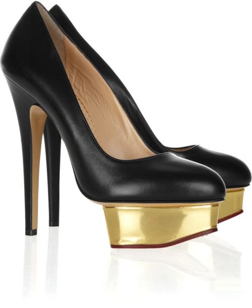 A legnagyobb hírességek kedvenc cipőtervezői - DIVAT&STÍLUS - Celebrity - cipő, divat, stílus, 