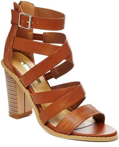 Bazár - Csodás leárazott szandálok 5000Ft alatt - DIVAT&STÍLUS - Hírek  - bazár, cipő, divat, stílus, szandál, 